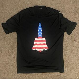 SR-71 Blackbird American Flag T-shirt Size Large